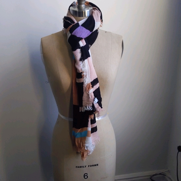 🧣Echo Color block Scarf - Picture 6 of 7